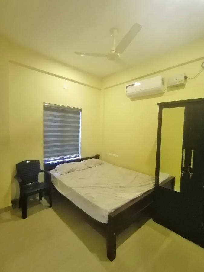 Queens Residency Thrissur Extérieur photo